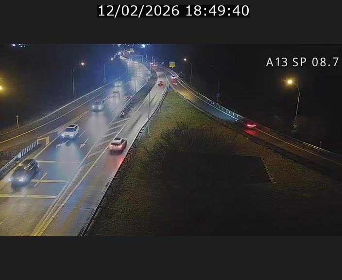 <h2>Traffic live webcam Luxembourg Jonction Lankelz - A13 direction Pétange - BK 8.7 </h2>