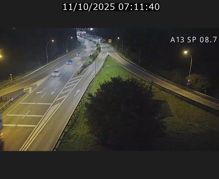 <h2>Traffic live webcam Luxembourg Jonction Lankelz - A13 direction Pétange - BK 8.7 </h2>