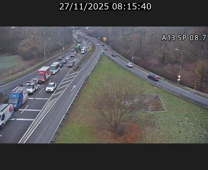 <h2>Traffic live webcam Luxembourg Jonction Lankelz - A13 direction Pétange - BK 8.7 </h2>