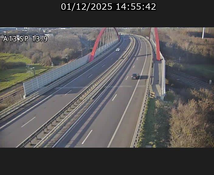 <h2>Traffic live webcam Luxembourg Kayl - A13 direction Esch-sur-Alzette/Luxembourg-ville - BK 13.9</h2>