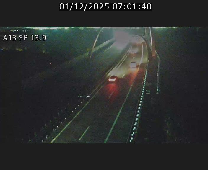 <h2>Traffic live webcam Luxembourg Kayl - A13 direction Esch-sur-Alzette/Luxembourg-ville - BK 13.9</h2>