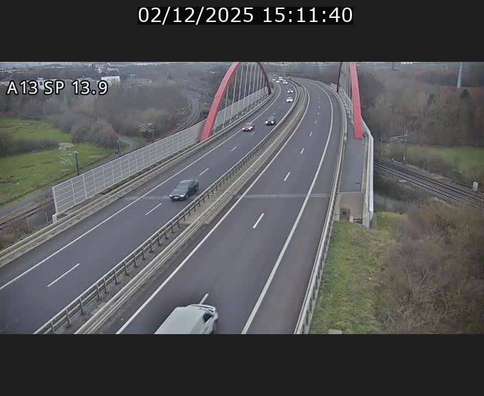 <h2>Traffic live webcam Luxembourg Kayl - A13 direction Esch-sur-Alzette/Luxembourg-ville - BK 13.9</h2>