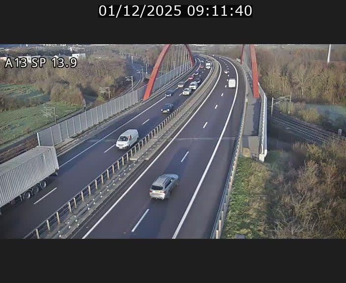 <h2>Traffic live webcam Luxembourg Kayl - A13 direction Esch-sur-Alzette/Luxembourg-ville - BK 13.9</h2>