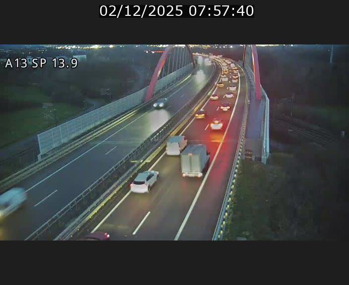 <h2>Traffic live webcam Luxembourg Kayl - A13 direction Esch-sur-Alzette/Luxembourg-ville - BK 13.9</h2>