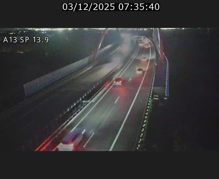 <h2>Traffic live webcam Luxembourg Kayl - A13 direction Esch-sur-Alzette/Luxembourg-ville - BK 13.9</h2>