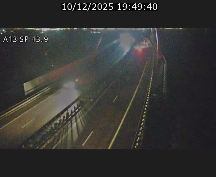 <h2>Traffic live webcam Luxembourg Kayl - A13 direction Esch-sur-Alzette/Luxembourg-ville - BK 13.9</h2>