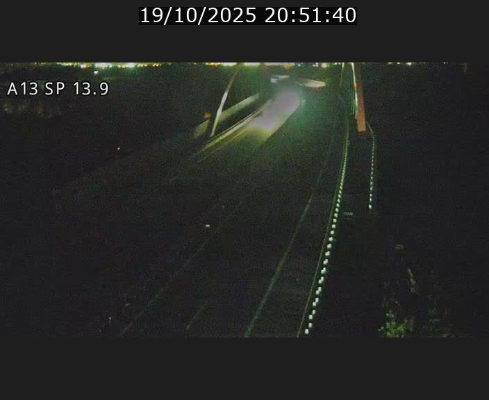 <h2>Traffic live webcam Luxembourg Kayl - A13 direction Esch-sur-Alzette/Luxembourg-ville - BK 13.9</h2>