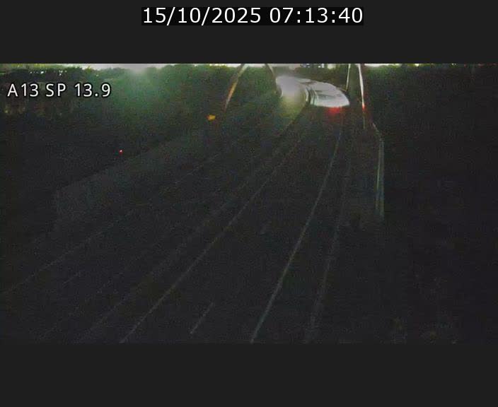 <h2>Traffic live webcam Luxembourg Kayl - A13 direction Esch-sur-Alzette/Luxembourg-ville - BK 13.9</h2>