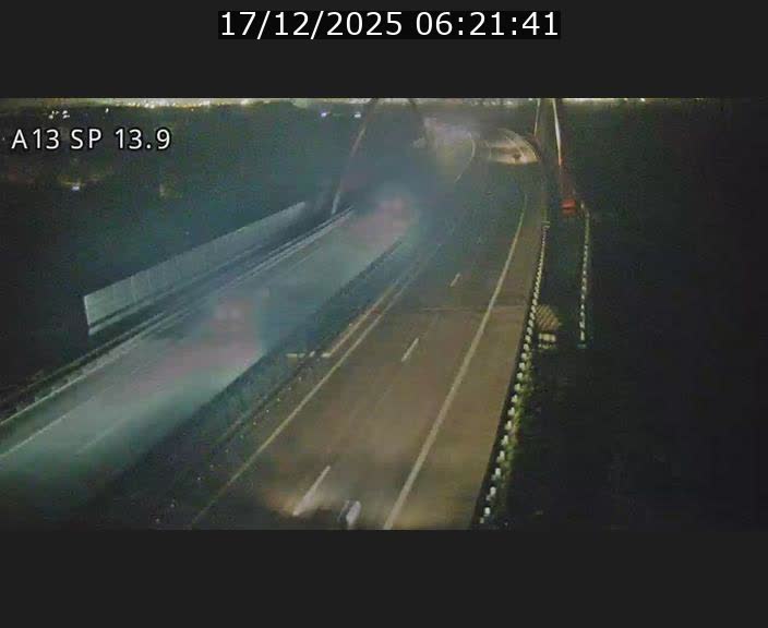 <h2>Traffic live webcam Luxembourg Kayl - A13 direction Esch-sur-Alzette/Luxembourg-ville - BK 13.9</h2>