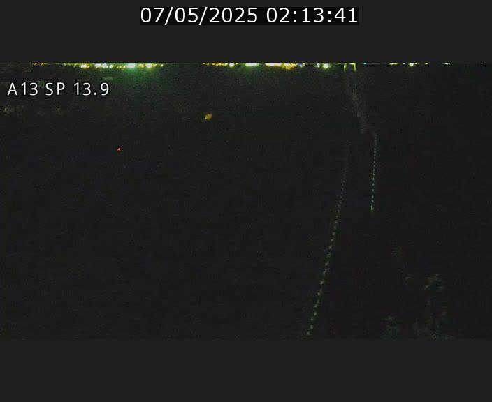 Traffic live webcam Luxembourg Kayl - A13 direction Esch-sur-Alzette/Luxembourg-ville - BK 13.9