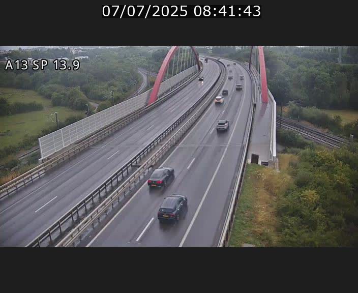Traffic live webcam Luxembourg Kayl - A13 direction Esch-sur-Alzette/Luxembourg-ville - BK 13.9