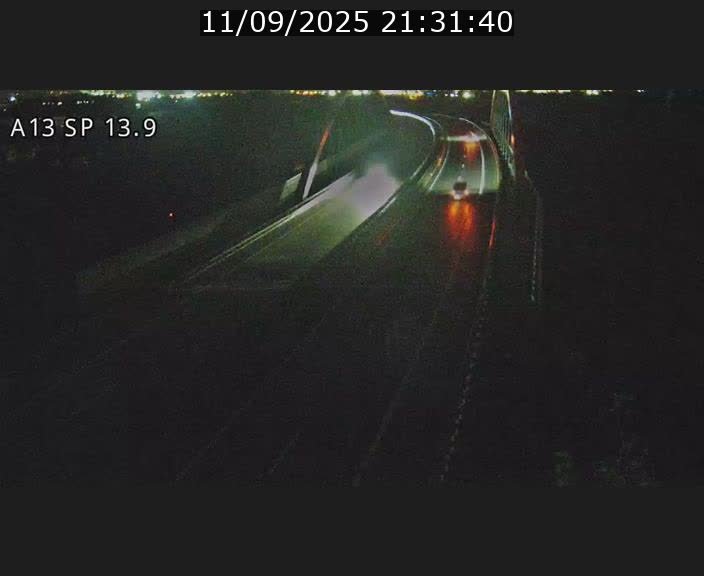 Traffic live webcam Luxembourg Kayl - A13 direction Esch-sur-Alzette/Luxembourg-ville - BK 13.9