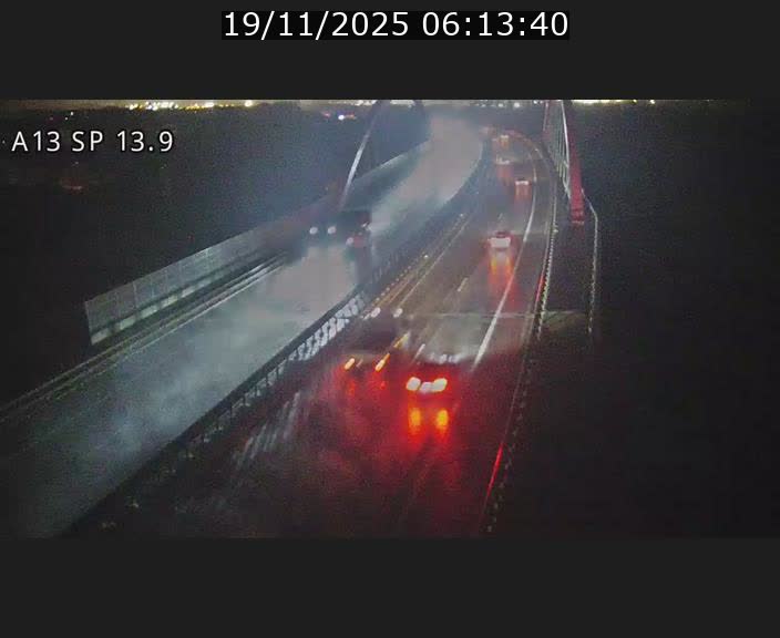 <h2>Traffic live webcam Luxembourg Kayl - A13 direction Esch-sur-Alzette/Luxembourg-ville - BK 13.9</h2>