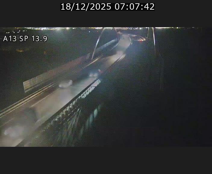 <h2>Traffic live webcam Luxembourg Kayl - A13 direction Esch-sur-Alzette/Luxembourg-ville - BK 13.9</h2>