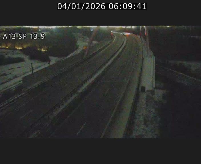 <h2>Traffic live webcam Luxembourg Kayl - A13 direction Esch-sur-Alzette/Luxembourg-ville - BK 13.9</h2>