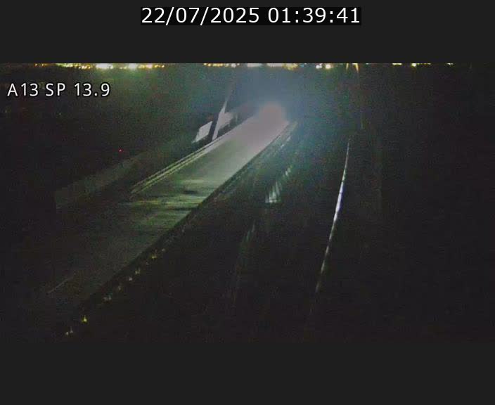 <h2>Traffic live webcam Luxembourg Kayl - A13 direction Esch-sur-Alzette/Luxembourg-ville - BK 13.9</h2>