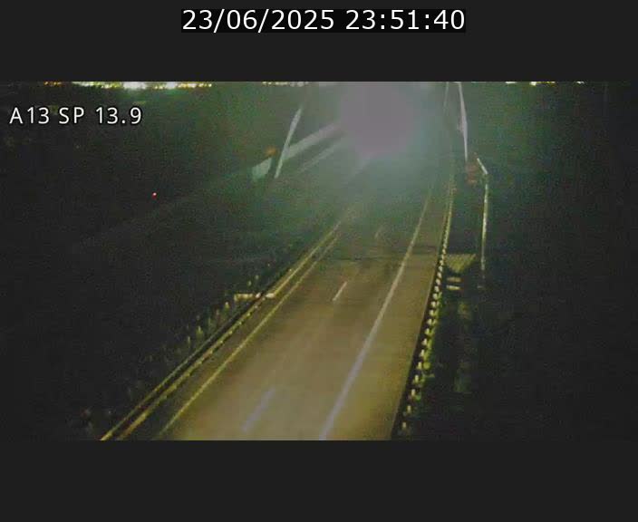<h2>Traffic live webcam Luxembourg Kayl - A13 direction Esch-sur-Alzette/Luxembourg-ville - BK 13.9</h2>