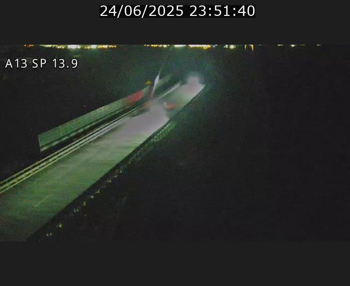 <h2>Traffic live webcam Luxembourg Kayl - A13 direction Esch-sur-Alzette/Luxembourg-ville - BK 13.9</h2>