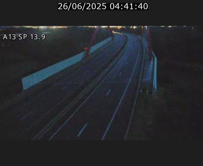 <h2>Traffic live webcam Luxembourg Kayl - A13 direction Esch-sur-Alzette/Luxembourg-ville - BK 13.9</h2>