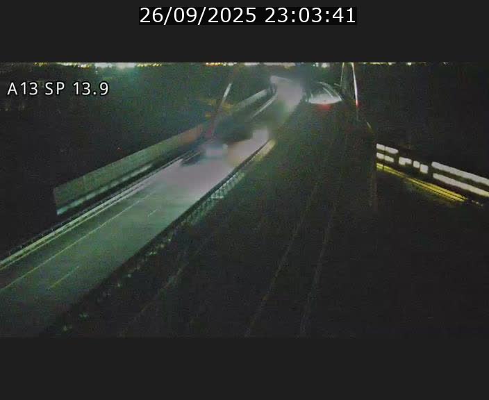 <h2>Traffic live webcam Luxembourg Kayl - A13 direction Esch-sur-Alzette/Luxembourg-ville - BK 13.9</h2>