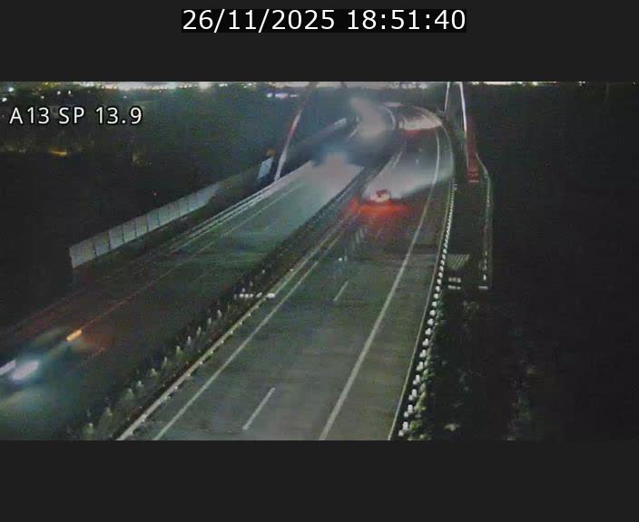 <h2>Traffic live webcam Luxembourg Kayl - A13 direction Esch-sur-Alzette/Luxembourg-ville - BK 13.9</h2>