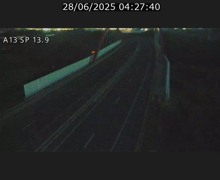 <h2>Traffic live webcam Luxembourg Kayl - A13 direction Esch-sur-Alzette/Luxembourg-ville - BK 13.9</h2>