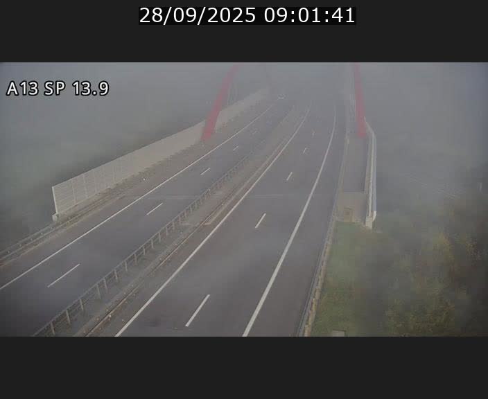 <h2>Traffic live webcam Luxembourg Kayl - A13 direction Esch-sur-Alzette/Luxembourg-ville - BK 13.9</h2>