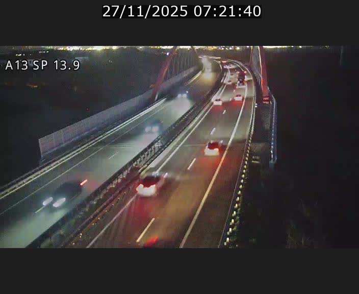 <h2>Traffic live webcam Luxembourg Kayl - A13 direction Esch-sur-Alzette/Luxembourg-ville - BK 13.9</h2>