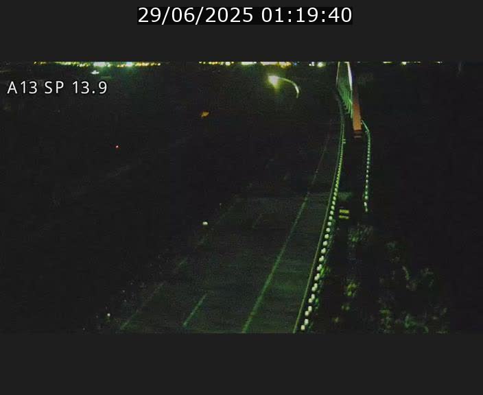<h2>Traffic live webcam Luxembourg Kayl - A13 direction Esch-sur-Alzette/Luxembourg-ville - BK 13.9</h2>