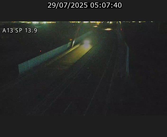 <h2>Traffic live webcam Luxembourg Kayl - A13 direction Esch-sur-Alzette/Luxembourg-ville - BK 13.9</h2>