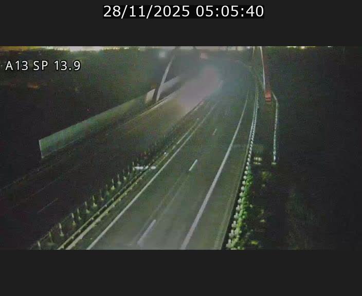<h2>Traffic live webcam Luxembourg Kayl - A13 direction Esch-sur-Alzette/Luxembourg-ville - BK 13.9</h2>