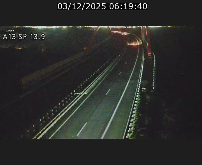 <h2>Traffic live webcam Luxembourg Kayl - A13 direction Esch-sur-Alzette/Luxembourg-ville - BK 13.9</h2>