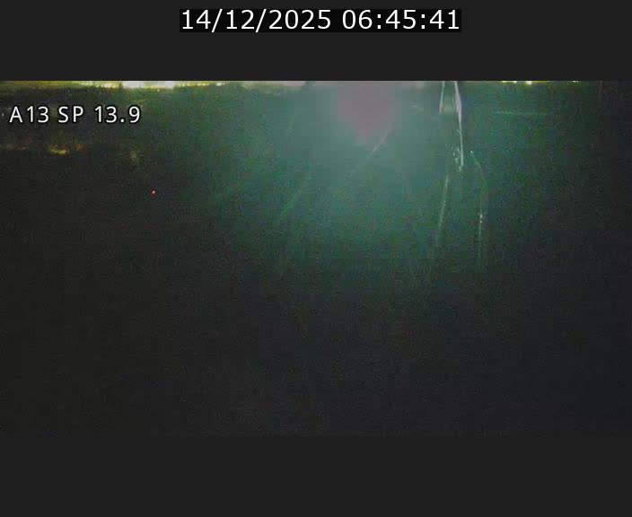 <h2>Traffic live webcam Luxembourg Kayl - A13 direction Esch-sur-Alzette/Luxembourg-ville - BK 13.9</h2>