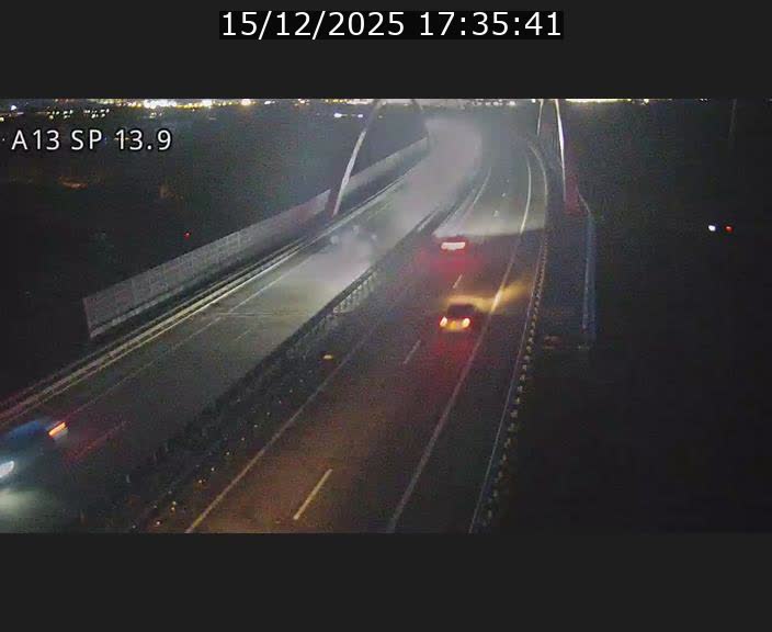 <h2>Traffic live webcam Luxembourg Kayl - A13 direction Esch-sur-Alzette/Luxembourg-ville - BK 13.9</h2>