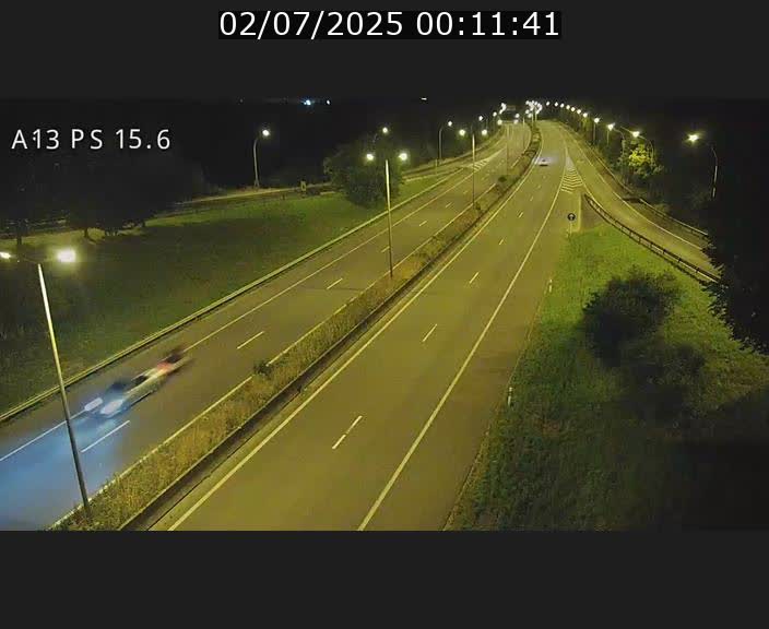 <h2>Traffic live webcam Luxembourg Kayl - A13 direction Dudelange - BK 15.6</h2>
