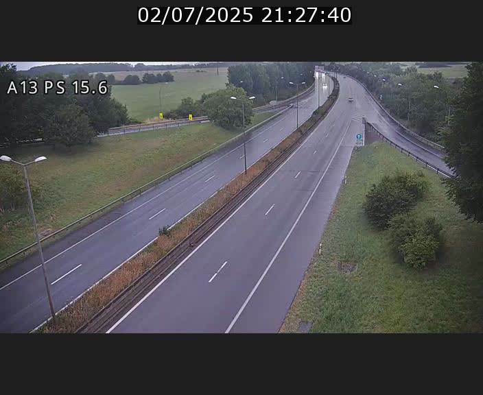 <h2>Traffic live webcam Luxembourg Kayl - A13 direction Dudelange - BK 15.6</h2>