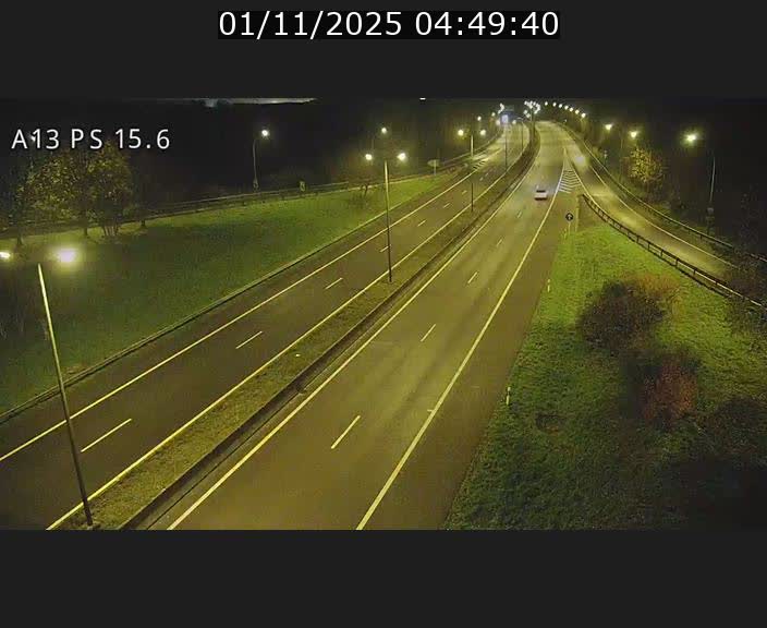 <h2>Traffic live webcam Luxembourg Kayl - A13 direction Dudelange - BK 15.6</h2>