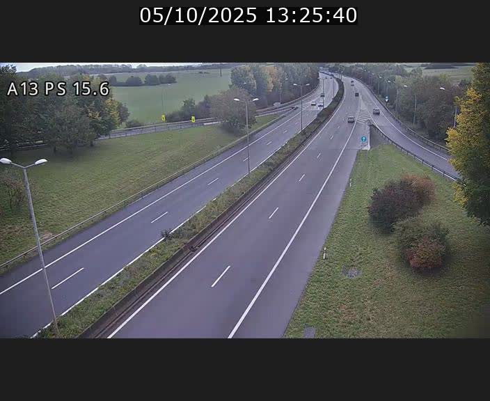 <h2>Traffic live webcam Luxembourg Kayl - A13 direction Dudelange - BK 15.6</h2>