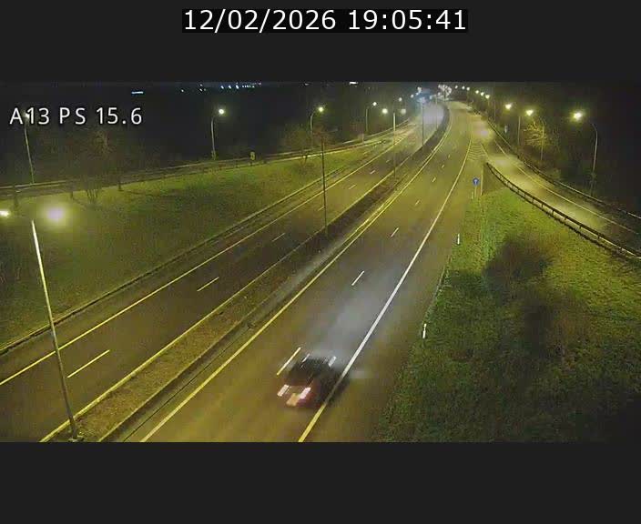 Traffic live webcam Luxembourg Kayl - A13 direction Dudelange - BK 15.6