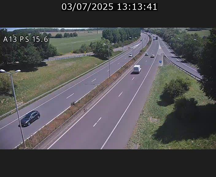 <h2>Traffic live webcam Luxembourg Kayl - A13 direction Dudelange - BK 15.6</h2>