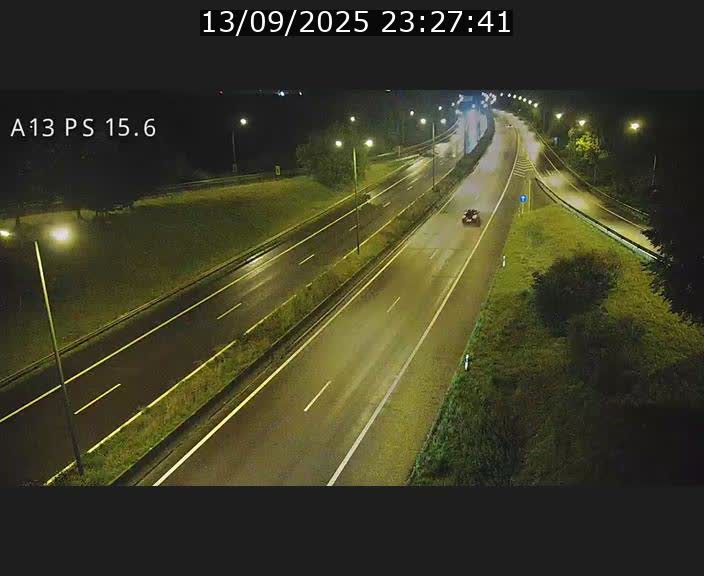 <h2>Traffic live webcam Luxembourg Kayl - A13 direction Dudelange - BK 15.6</h2>