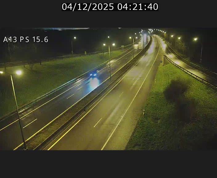 <h2>Traffic live webcam Luxembourg Kayl - A13 direction Dudelange - BK 15.6</h2>