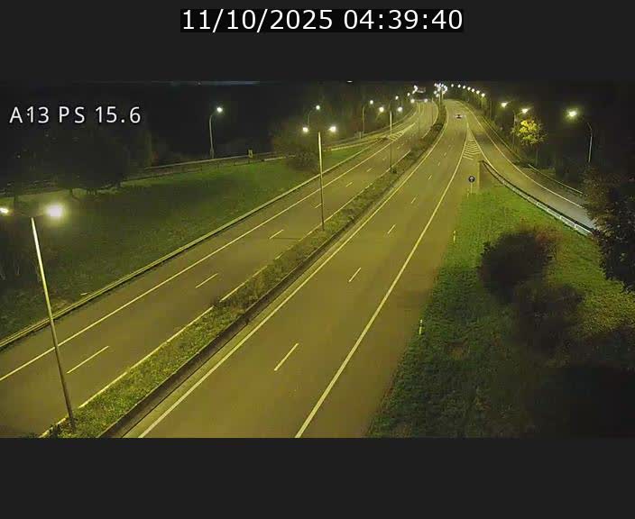 <h2>Traffic live webcam Luxembourg Kayl - A13 direction Dudelange - BK 15.6</h2>