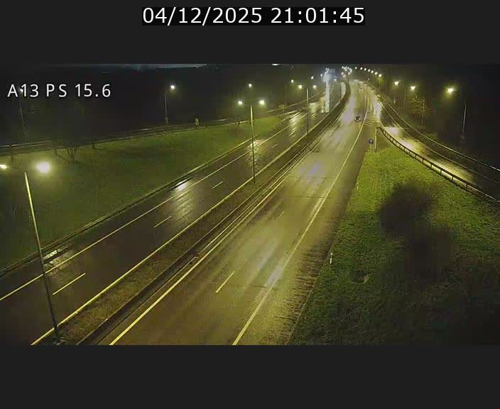 <h2>Traffic live webcam Luxembourg Kayl - A13 direction Dudelange - BK 15.6</h2>