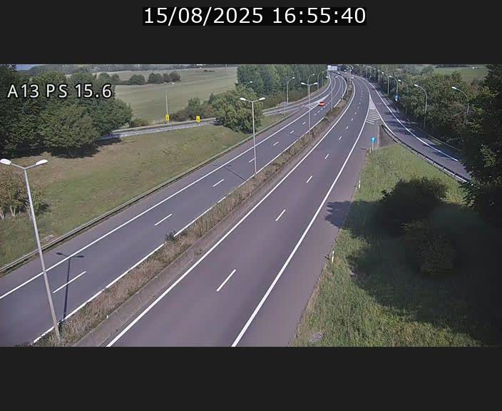 <h2>Traffic live webcam Luxembourg Kayl - A13 direction Dudelange - BK 15.6</h2>