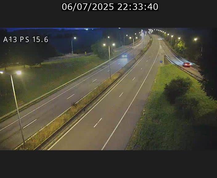 <h2>Traffic live webcam Luxembourg Kayl - A13 direction Dudelange - BK 15.6</h2>