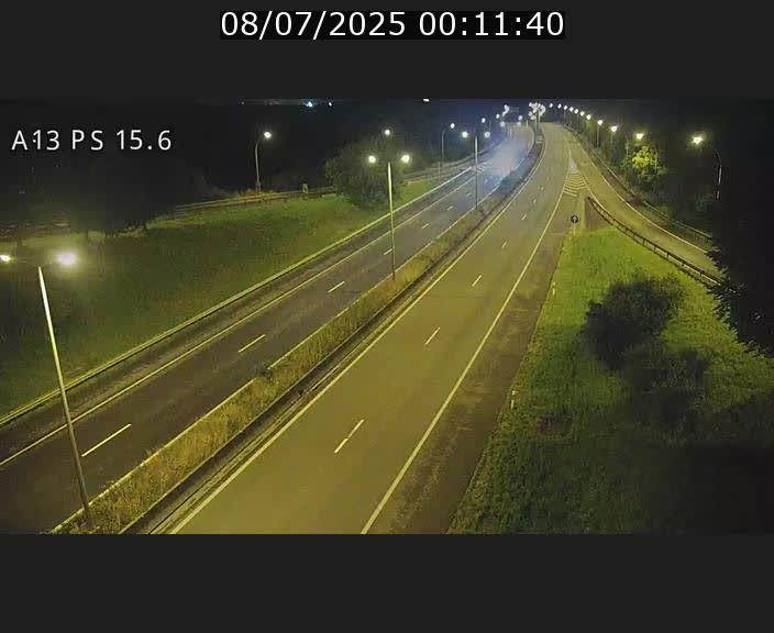 <h2>Traffic live webcam Luxembourg Kayl - A13 direction Dudelange - BK 15.6</h2>