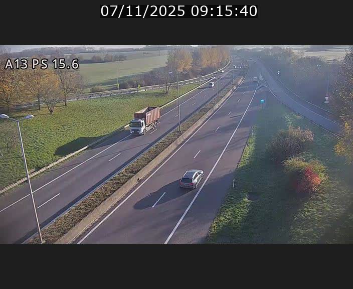<h2>Traffic live webcam Luxembourg Kayl - A13 direction Dudelange - BK 15.6</h2>