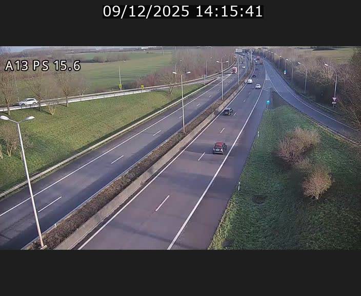 <h2>Traffic live webcam Luxembourg Kayl - A13 direction Dudelange - BK 15.6</h2>