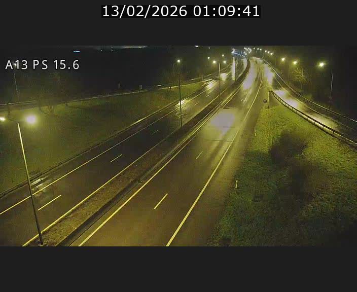 <h2>Traffic live webcam Luxembourg Kayl - A13 direction Dudelange - BK 15.6</h2>